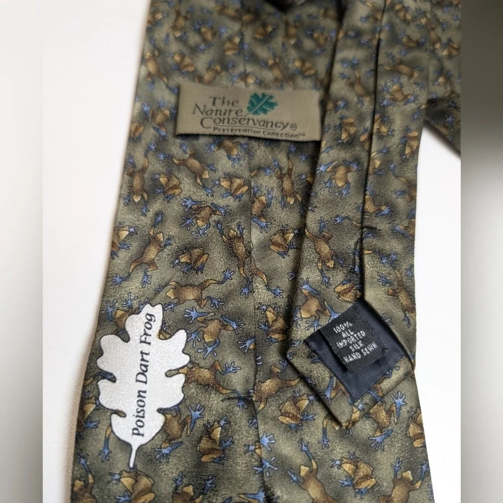 The Nature Conservancy 100% Silk Tie Poison Dart Frog Printed AOP Fun Unique